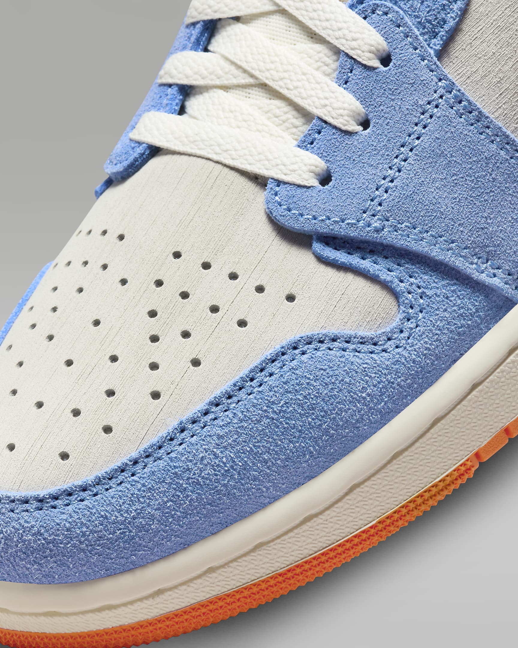 calzado-air-jordan-1-zoom-cmft-2-H7KPRn.png-6
