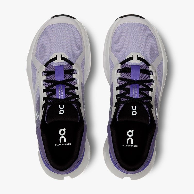 on-cloudrunner-2-w-nimbusblueberry