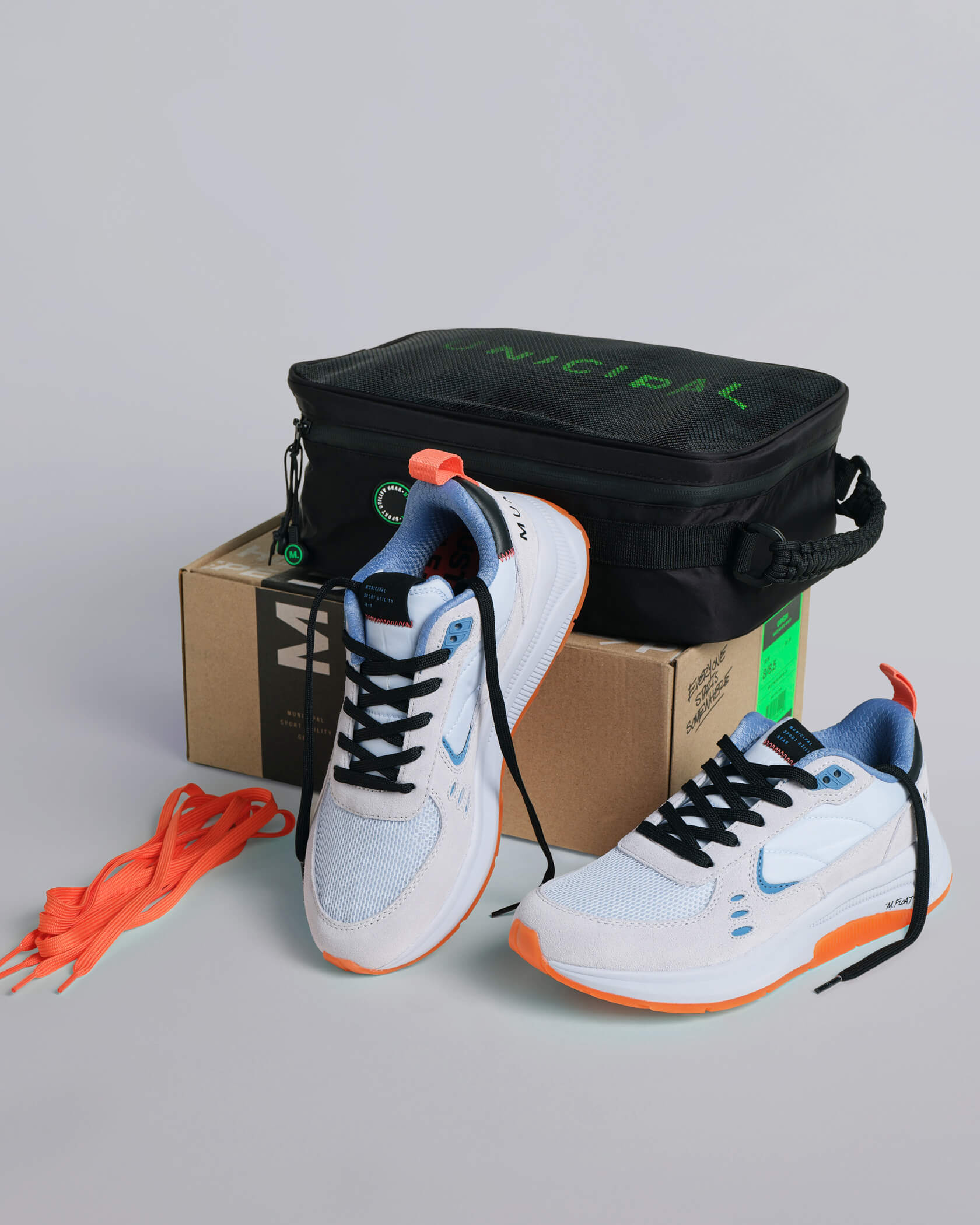 municipal-apparel_origin-shoe_ice-ice-poppy_MUFTW100_outside.jpg