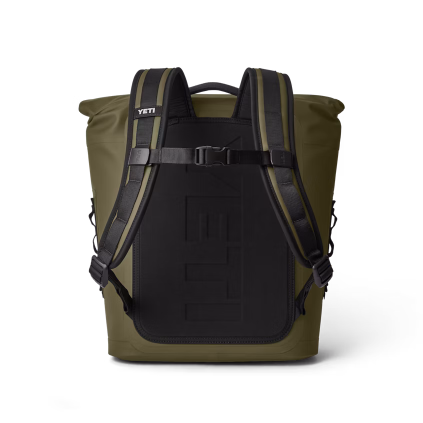 W-site_studio_soft_coolers_Hopper_M_12_Olive_Front_7283_V2_Primary_B_2400x2400.png