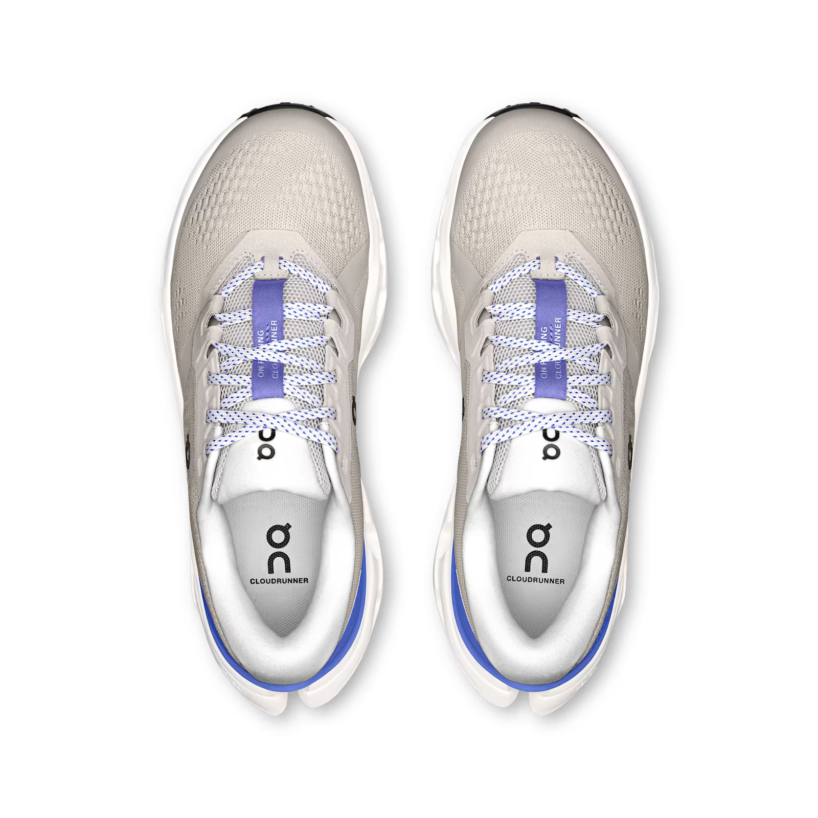 On Cloudrunner 3 — Pearl | Sailor